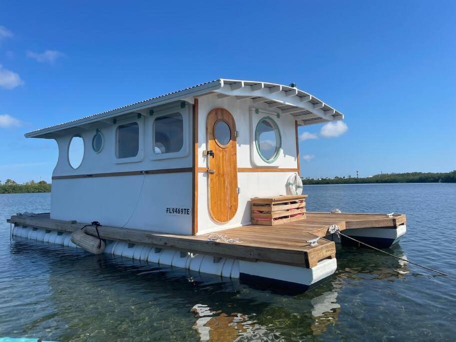 A Slice Of Paradise In The Florida Keys Key West Buitenkant foto